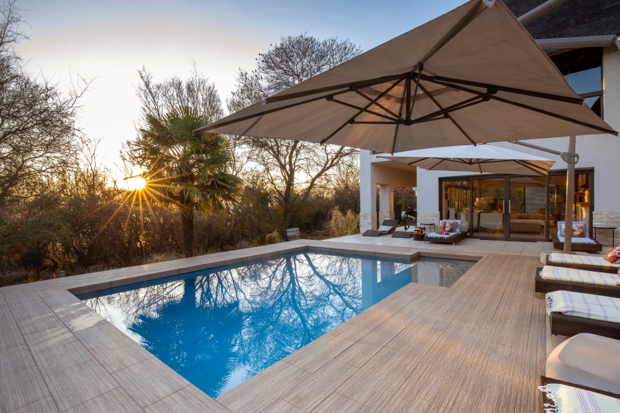 4 Bedroom Property for Sale in Boschenvaal River Front Lodges Free State